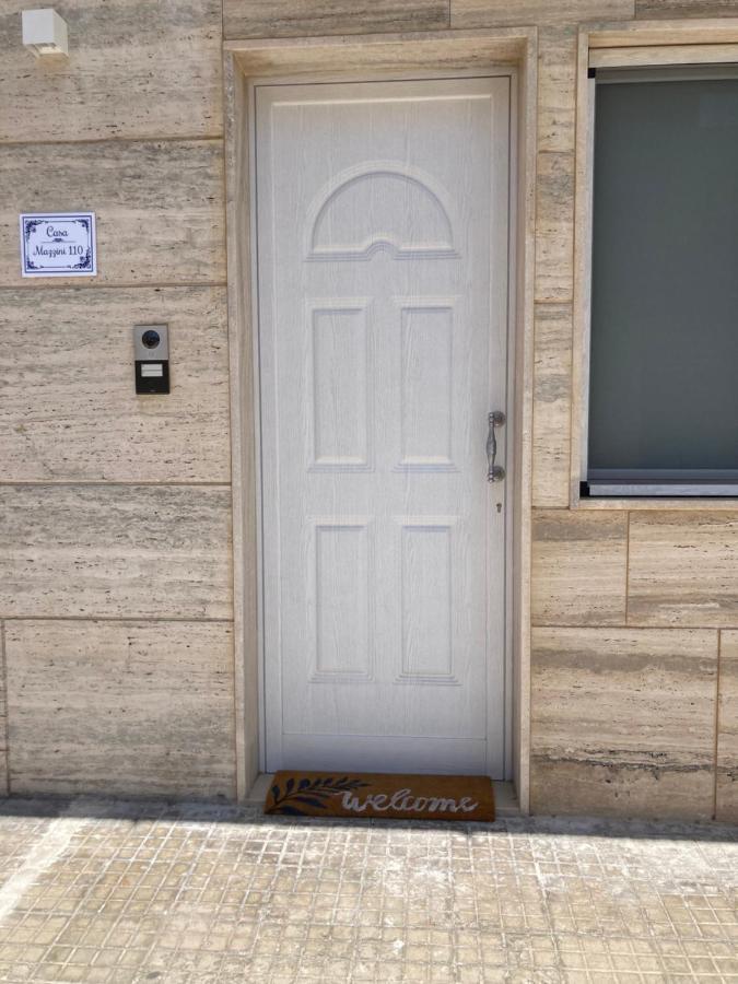 Casa Mazzini 110 Lägenhet Monopoli Exteriör bild